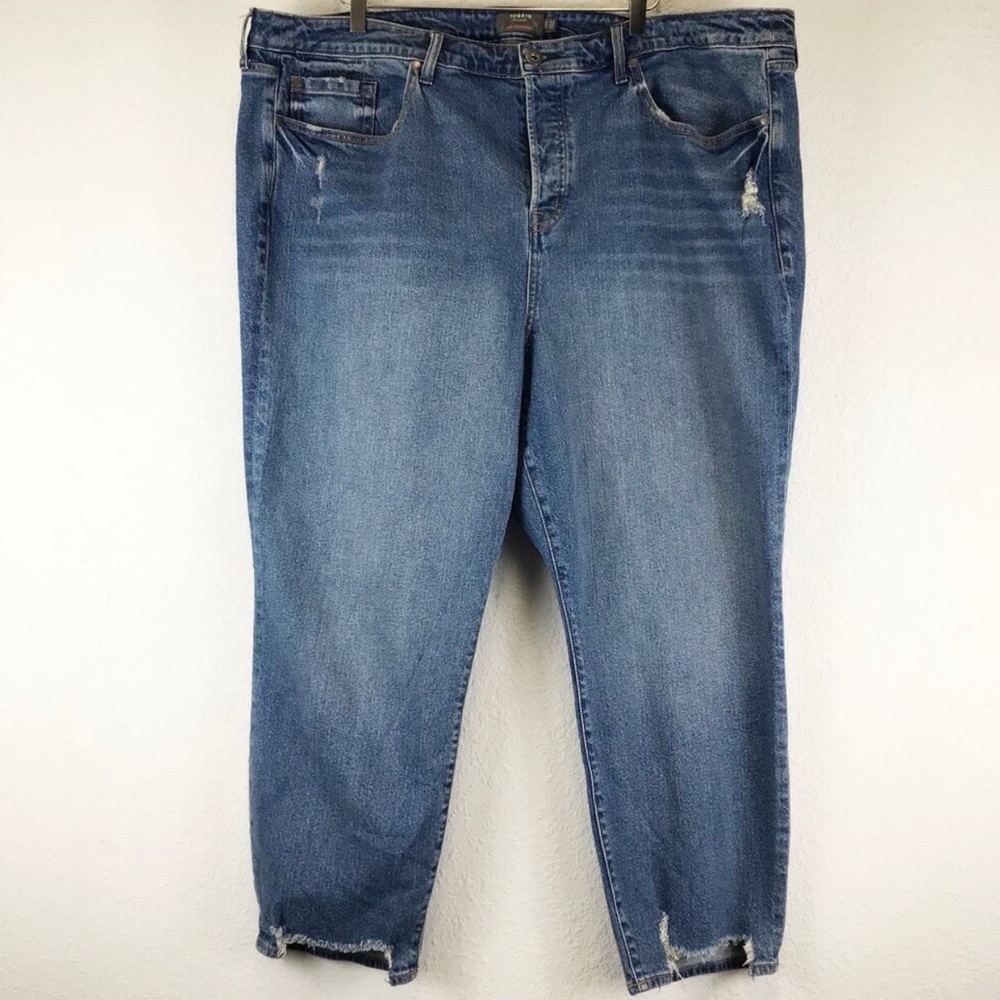 NWT Torrid High Rise Straight Leg Artisan Hem Cropped Denim Jeans Plus Size 24R